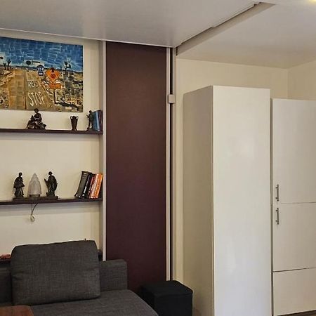 Studio 22M2 A Ivry/Seine-A 200 Metres De Paris. Proche Metro 7 外观 照片
