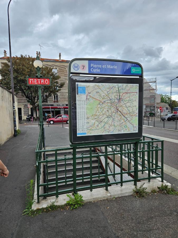 Studio 22M2 A Ivry/Seine-A 200 Metres De Paris. Proche Metro 7 外观 照片