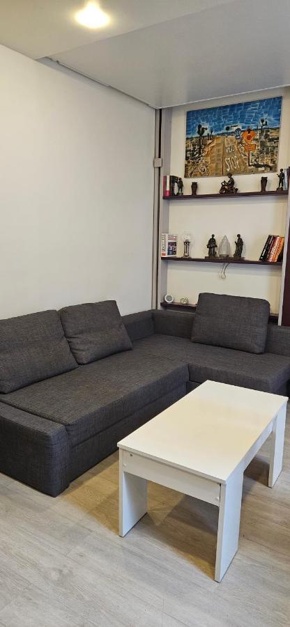 Studio 22M2 A Ivry/Seine-A 200 Metres De Paris. Proche Metro 7 外观 照片